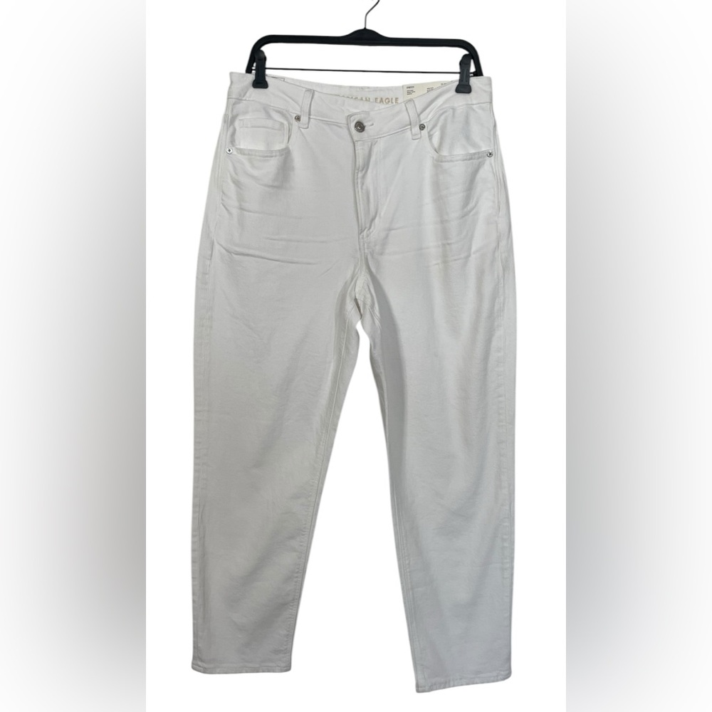 American Eagle Outfitters White Cropped Ankle Jeans